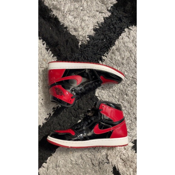 Size 10 - Jordan 1 Retro OG High Patent Bred main image 5